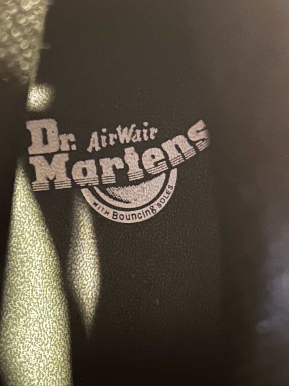 Dr. Martens Like New Women’s 6 AirWair Devone Flower Platform Women Boots - Picture 2 of 8